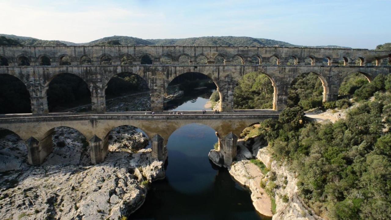 Studio Havre De Paix Au Pont Du Gard Piscine Et Jacuzzi Chez Valerie Payre Вер-Пон-дю-Гар Экстерьер фото
