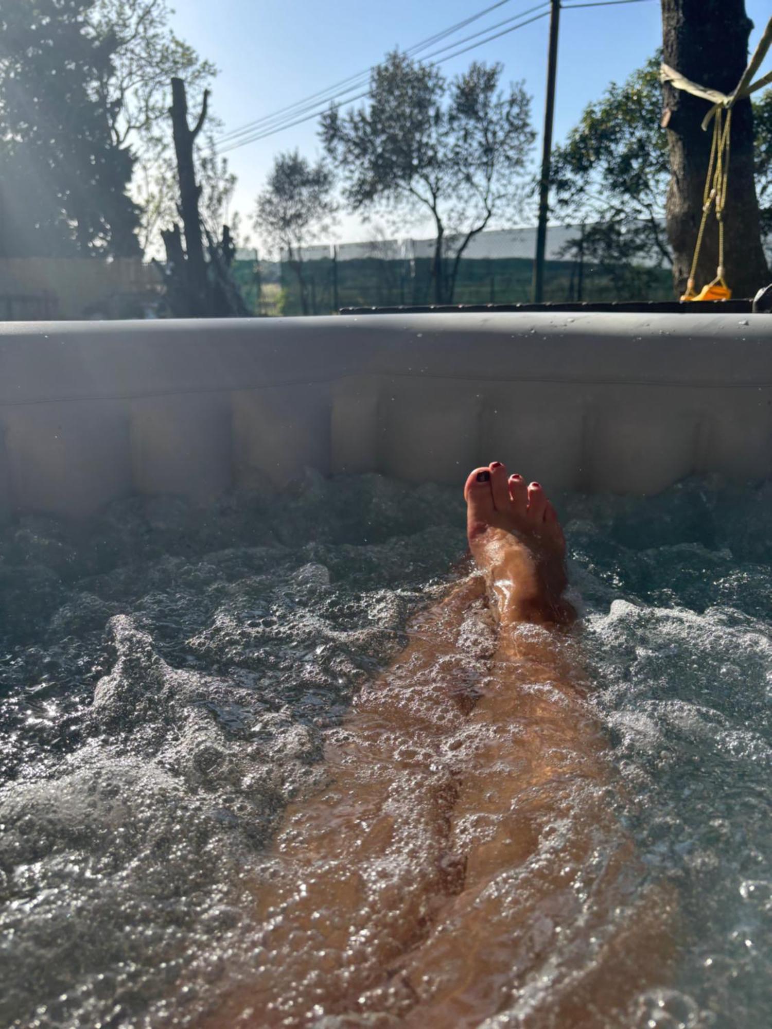 Studio Havre De Paix Au Pont Du Gard Piscine Et Jacuzzi Chez Valerie Payre Вер-Пон-дю-Гар Экстерьер фото